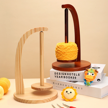 Crochet & Knitting Magnetic yarn holder