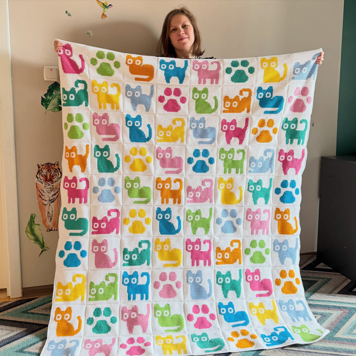 Granny Square Cats Crochet Collection – Blanket, Cardigan & Bags + Free old version Pattern