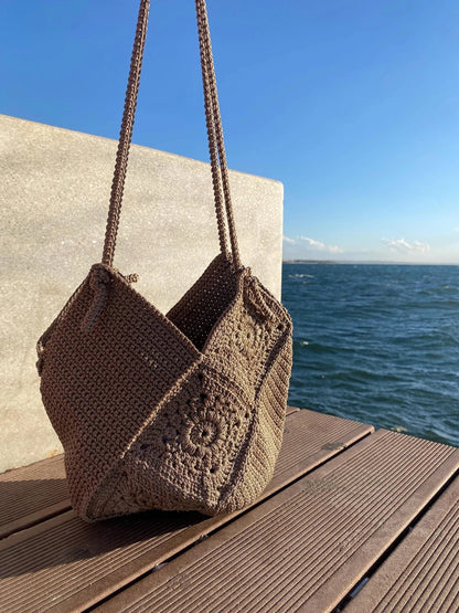 Beach Granny Square Jute Bag Crochet Pattern